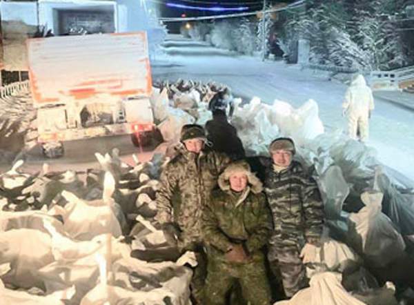Anti-Wilderei-Einheit stoppt Lkw-Konvoi in Sibirien
