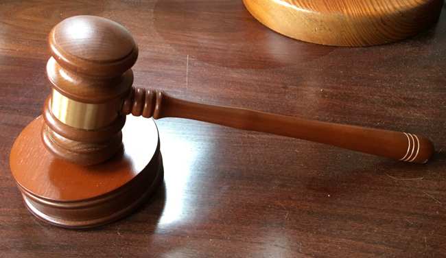 Sechs Personen im Folterskandal von Saratow vor Gericht gestellt