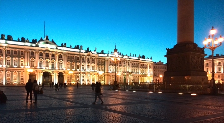 Corona: Eremitage in St. Petersburg verliert bisher achtzig Prozent ihrer Besucher