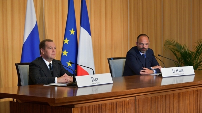 Französischer Premier: Sanktionen gegen Russland können jederzeit aufgehoben werden