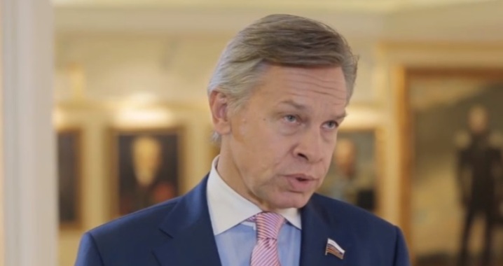 Senator Puschkow kritisierte Selenski für seinen „Brunnenlauf“