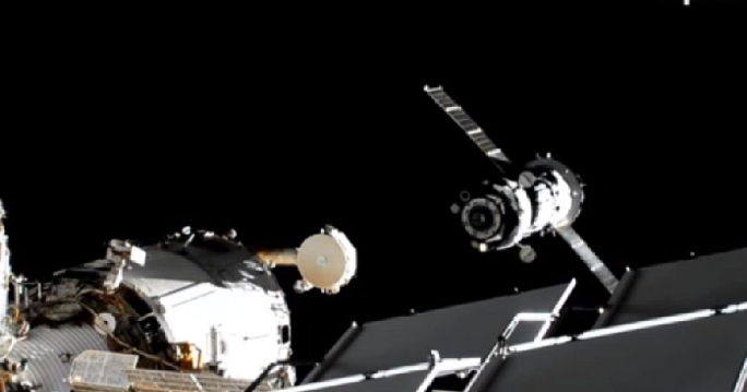 Roboter FEDOR auf ISS angekommen