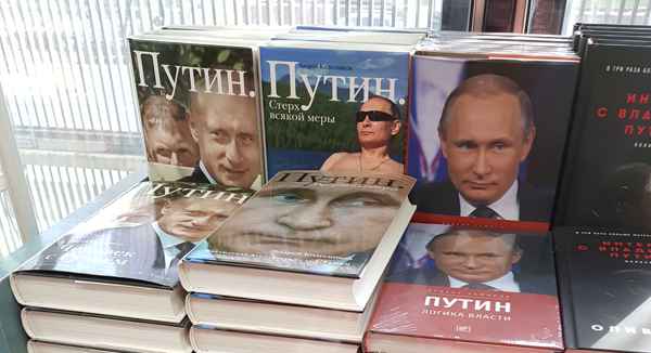 Zwischen Hass und Liebe – Wie denken die Russen über Putin?