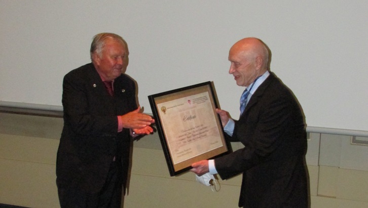 Düsseldorfer Professor an russische Uni berufen Düsseldorfer Professor an russische Uni berufen