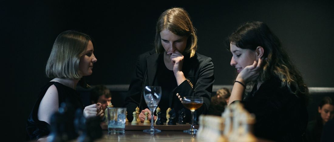 „Schach ist stylish“ – World Chess Club Moskau in Moskau sehr beliebt