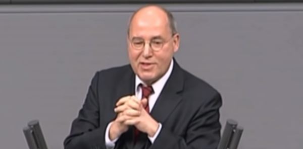 Gregor Gysi zu US-Präsident Biden und seinen Äußerungen über Putin