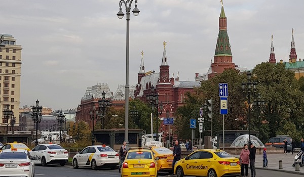 Online Russisch lernen: Ein Fenster zu Russlands Kultur und aktuellem Geschehen