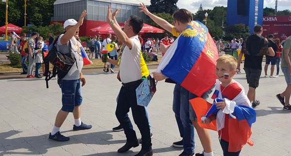 Defensiv stabilisieren, offensiv Ideen finden. Das Match gegen Finnland wird zum Endspiel für die Sbornaja.