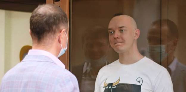 Rogosin: Safronow bleibt Mitarbeiter von Roskosmos