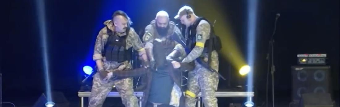 Theateraufführung mit „Geiselnahme“ durch ukrainisches Militär in Kaluga schockiert viele Russen