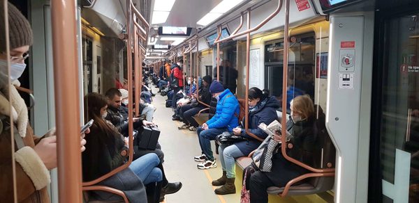Student in Moskau für fünf Tage inhaftiert: Er hatte in der Metro ein Buch mit der Rune „SS“ gelesen