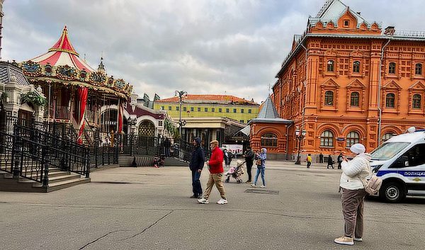 Dreifache Touristenzahl aus SOZ-Ländern in Russland