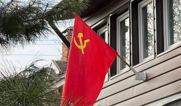 Berlin verbietet erneut russische und sowjetische Symbole zum 8. und 9. Mai